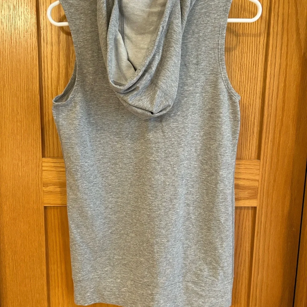 Nike Obsessed Dri-FIT Sleeveless Hooded Tank -‎ Light Gray